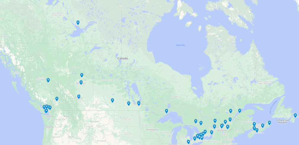 Une carte du Canada montrant les emplacements des clusters Borealis formant le réseau canadien. Les points sont répartis à travers le pays, avec une concentration dans les régions de l'est et de l'ouest, ainsi que quelques-uns dans les zones centrales et nordiques.